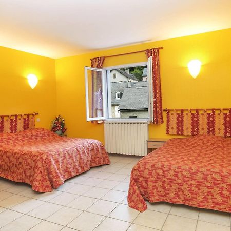 Auberge De L'Isard Saint-Denis  Exteriör bild