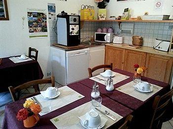 Auberge De L'Isard Saint-Denis  Exteriör bild
